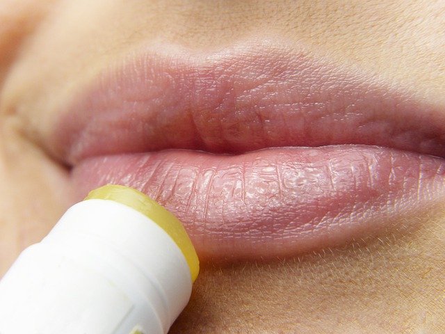 Home Remedies How to Get Rid Of Dry and Chapped Lips
